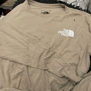 the north face long sleeve tee!